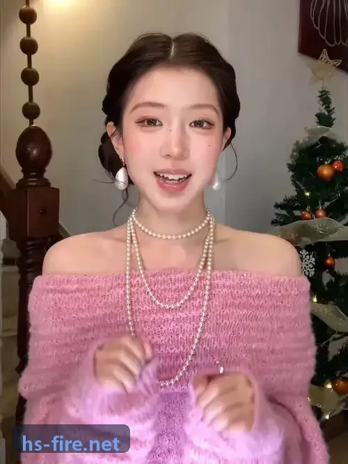 能源管理员在J9直营集团【CHINA】官方网站前核对负荷曲线